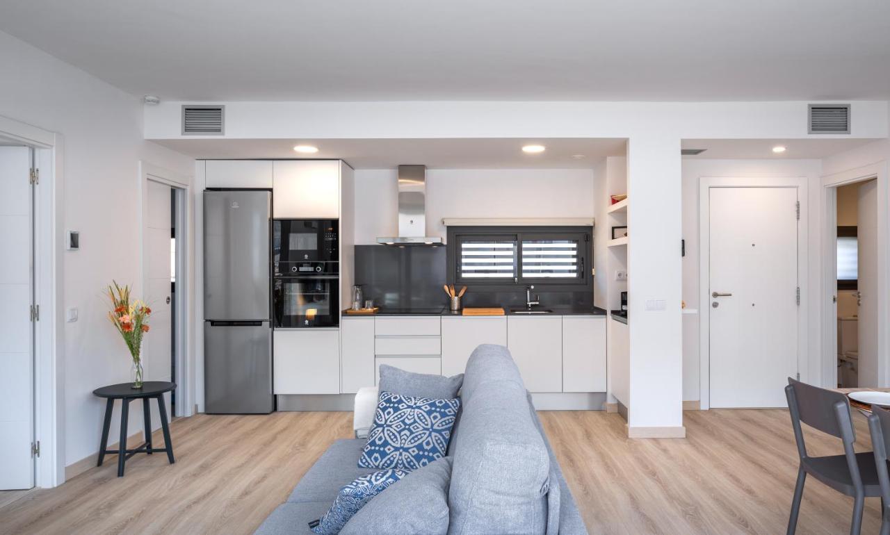 Apartaments La Rosella Roses Bagian luar foto