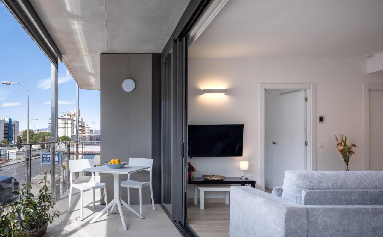 Apartaments La Rosella Roses Bagian luar foto